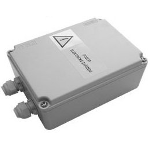 SAPHO - Napájací zdroj pre 1-8 senzorových batérií / sád pre pisoáre, 12V, 50 Hz (PS08T)